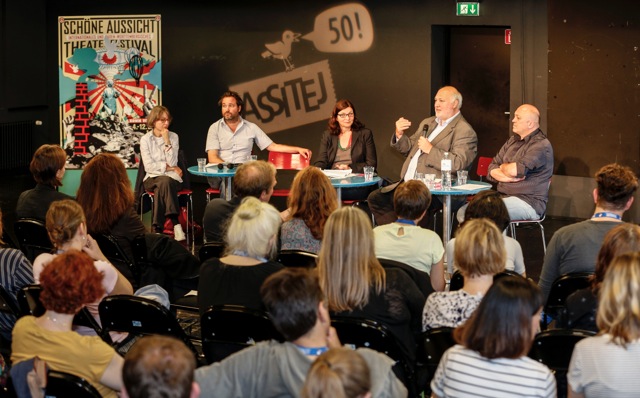 Schöne Aussicht 50 Jahre ASSITEJ Foto Tobias Metz